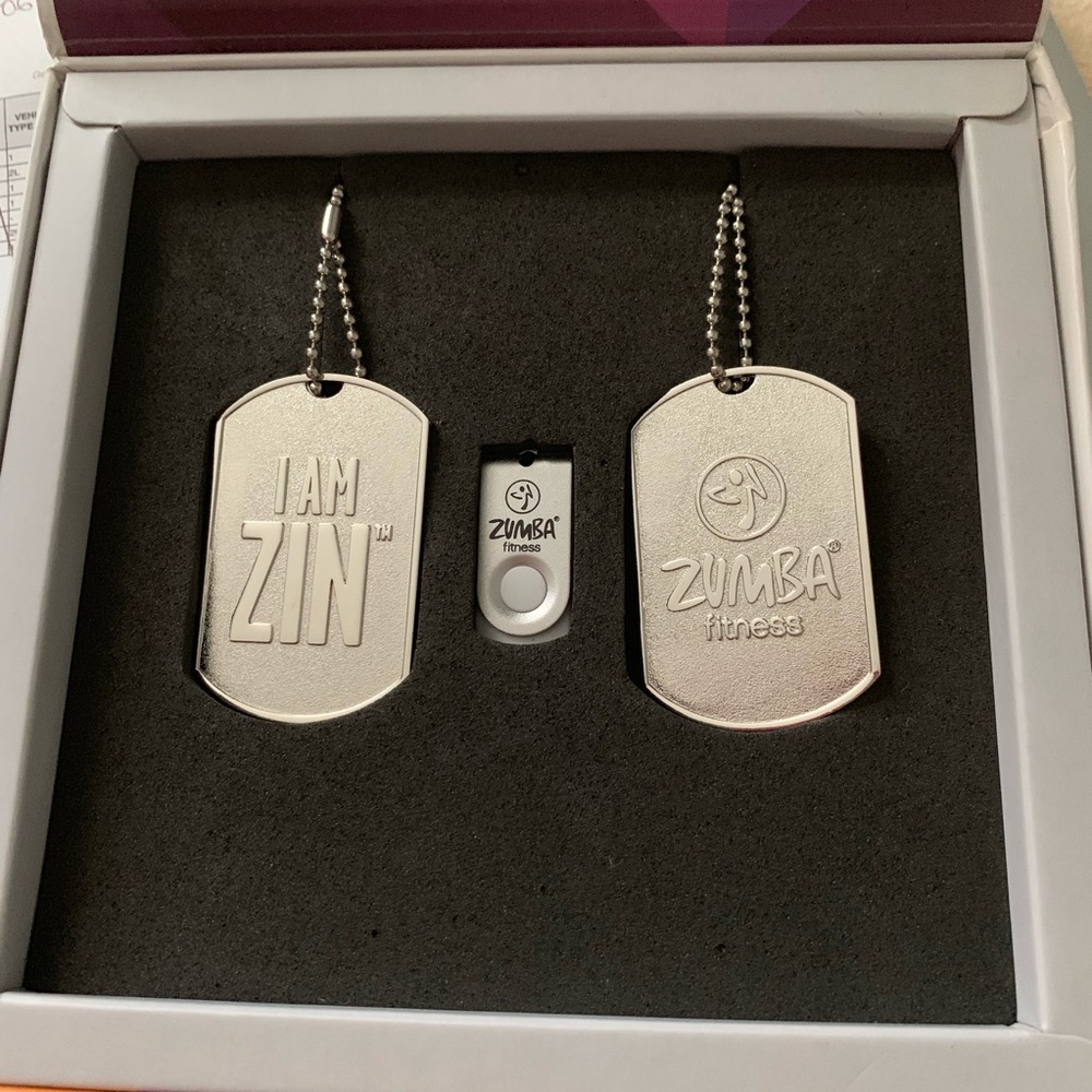NIB Zumba  I Am ZIN dog tags & USB Memory Stick